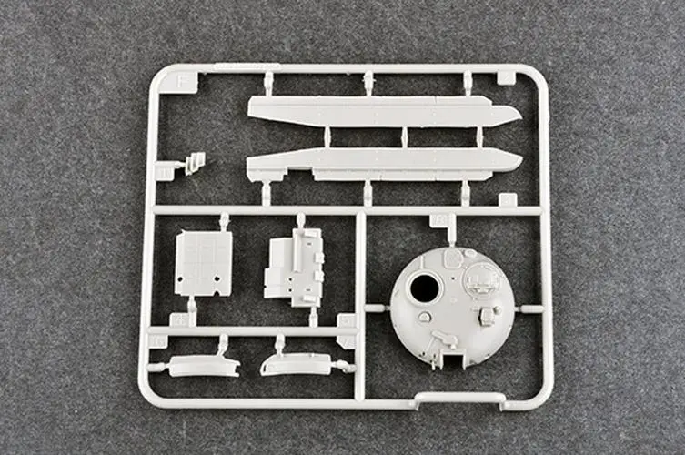 Russian T-62 BDD 1/72 Scale Military Model Kit 12 Russian T-62 BDD 1/72 Scale Military Model Kit - Image 12