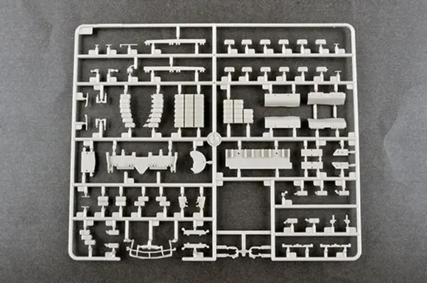 Soviet Object 292 Tank Model Kit 1/35 - Image 7