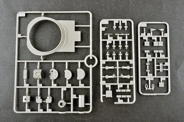 Soviet Object 292 Tank Model Kit 1/35 - Image 12