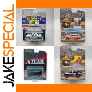GreenLight 1:64 Muddy Tianlong Agents Crown Victoria Model