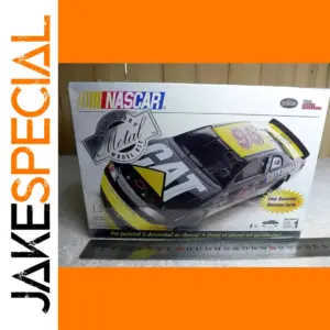 NASCAR 1:24 Scale CAT Model Kit