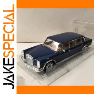 Diecast 1/18 Scale BENZ 600 Alloy Model