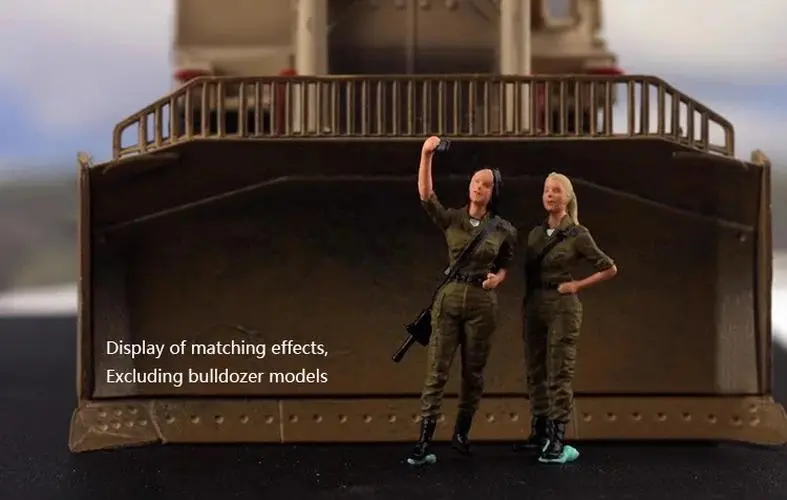 1/72 Israeli Female Soldier Model Set (2pcs) 2 1/72 Israeli Female Soldier Model Set (2pcs) - Image 2