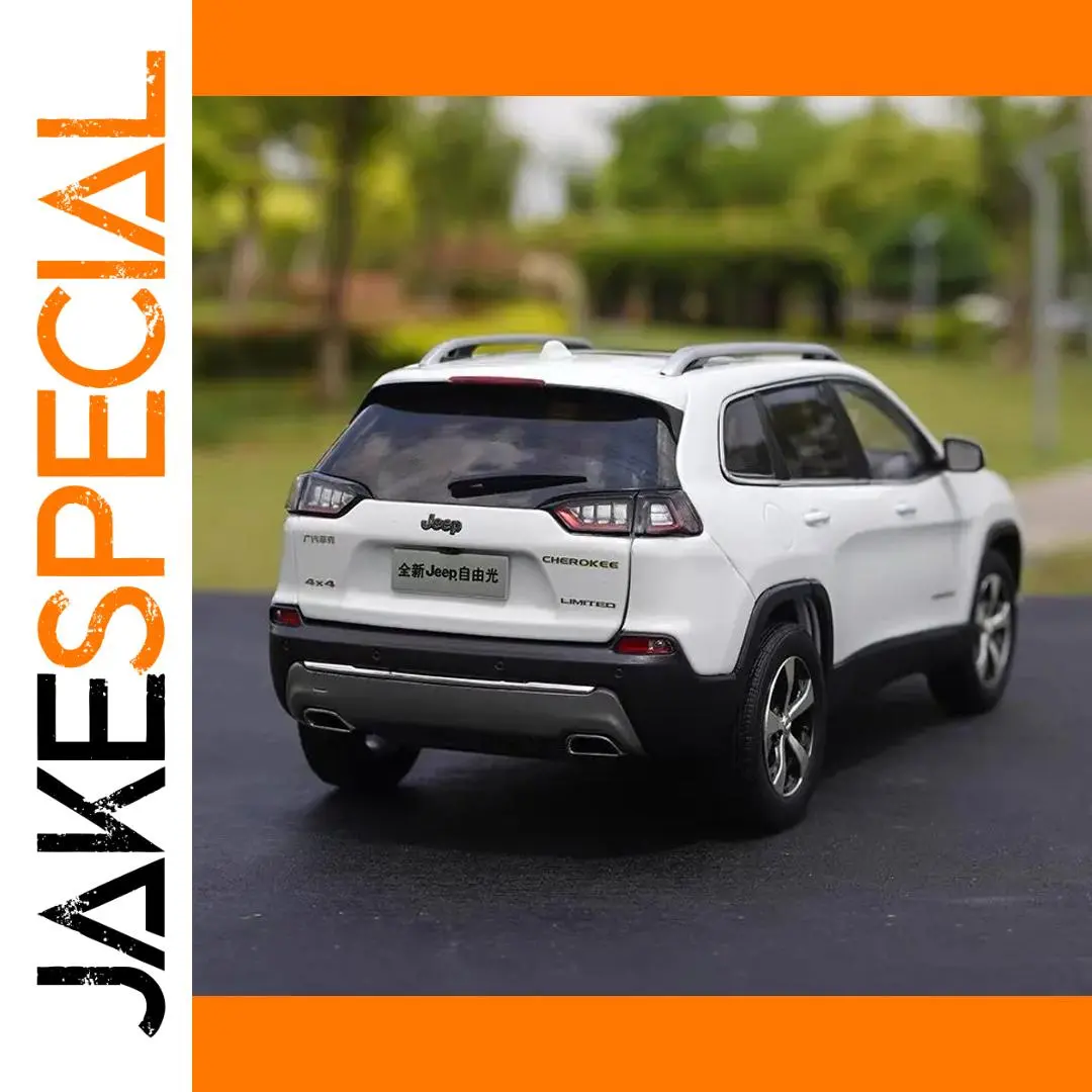 1:18 Alloy Jeep Cherokee Diecast Model Vehicle 1 1:18 Alloy Jeep Cherokee Diecast Model Vehicle