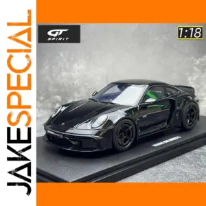 GT Spirit 1/18 900 2023 Resin Car Model