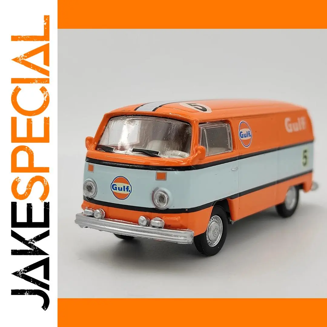 1:64 Scale Vintage Volkswagen Van Model 1 1:64 Scale Vintage Volkswagen Van Model