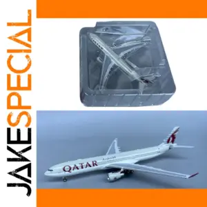 1/400 Qatar A330-300 Aircraft Model A7-AEE