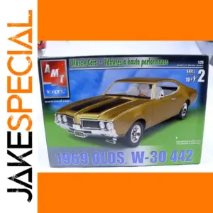 AMT 1:25 Scale 1969 Olds W-30 442 Model