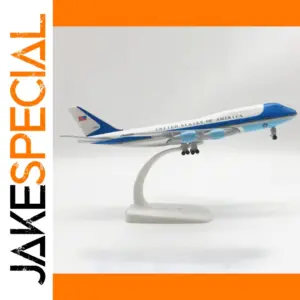1:300 Scale B747 Airplane Model with Gear