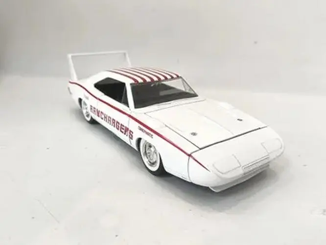 1:24 Scale Diecast Dodge Charger Daytona Model 7 1:24 Scale Diecast Dodge Charger Daytona Model - Image 7