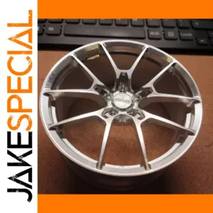 Polished Silver 4-Inch RAYS Model Car Wheel