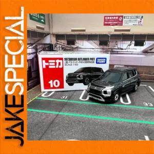 TOMY Mitsubishi Outlander 1:64 Diecast Model
