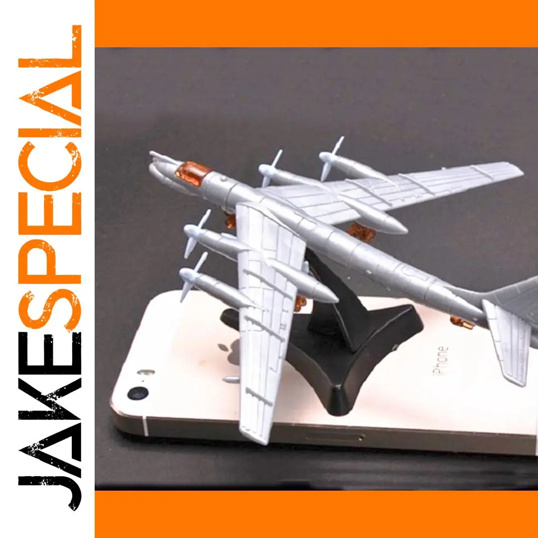 TU-95 Bomber TY-95 Model 1:160 Scale Assembly 1 TU-95 Bomber TY-95 Model 1:160 Scale Assembly