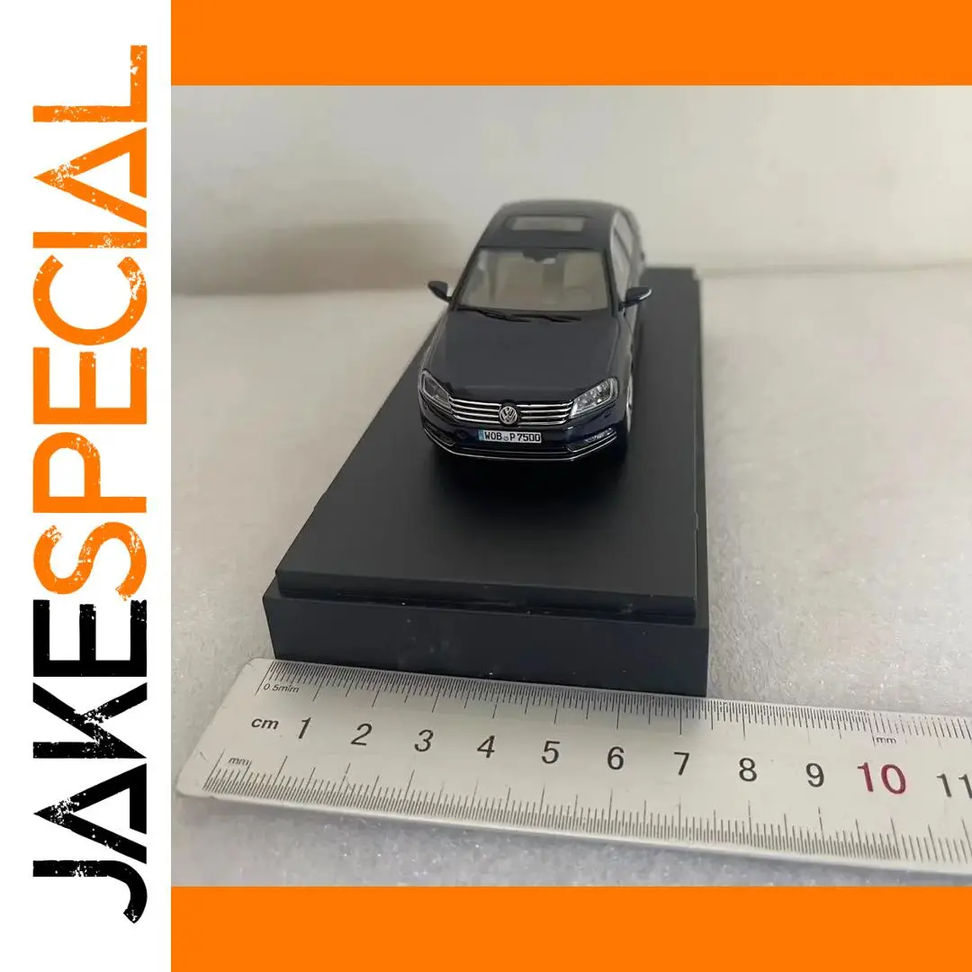 Volkswagen Passat B7 1:43 Scale Model Car 1 Volkswagen Passat B7 1:43 Scale Model Car