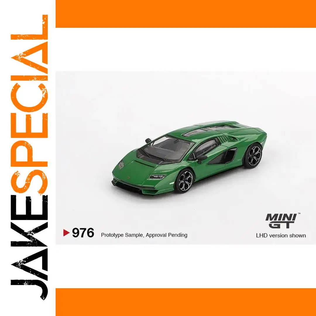 Lamborghini Countach LPI 800-4 1:64 Diecast Model 1 Lamborghini Countach LPI 800-4 1:64 Diecast Model
