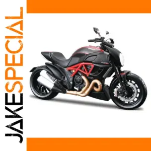 Maisto 1:12 Ducati Diavel Die-Cast Model