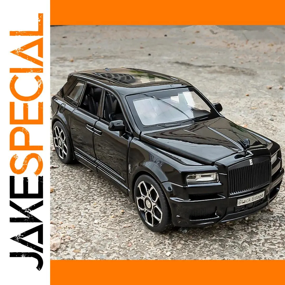 1:32 Rolls Royce Cullinan Diecast Model Black 1 1:32 Rolls Royce Cullinan Diecast Model Black