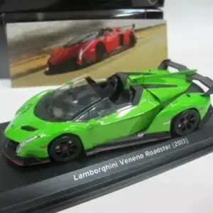 1:43 Veneno Roadster 2013 Diecast Model Car 8 71612d6597b945fda85d0951 upscaled