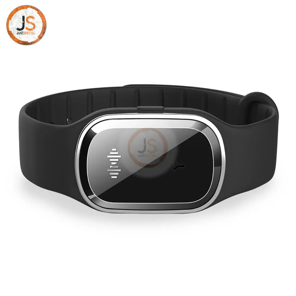 Ultrasonic Mosquito Repeller Bracelet Black/White 4 Ultrasonic Mosquito Repeller Bracelet Black/White - Image 4