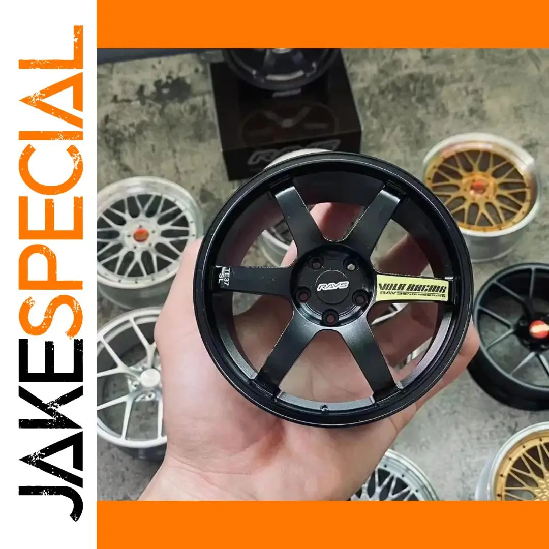 BBS RAYS TE37 Wheel Hub Model 100mm Scale 1 BBS RAYS TE37 Wheel Hub Model 100mm Scale