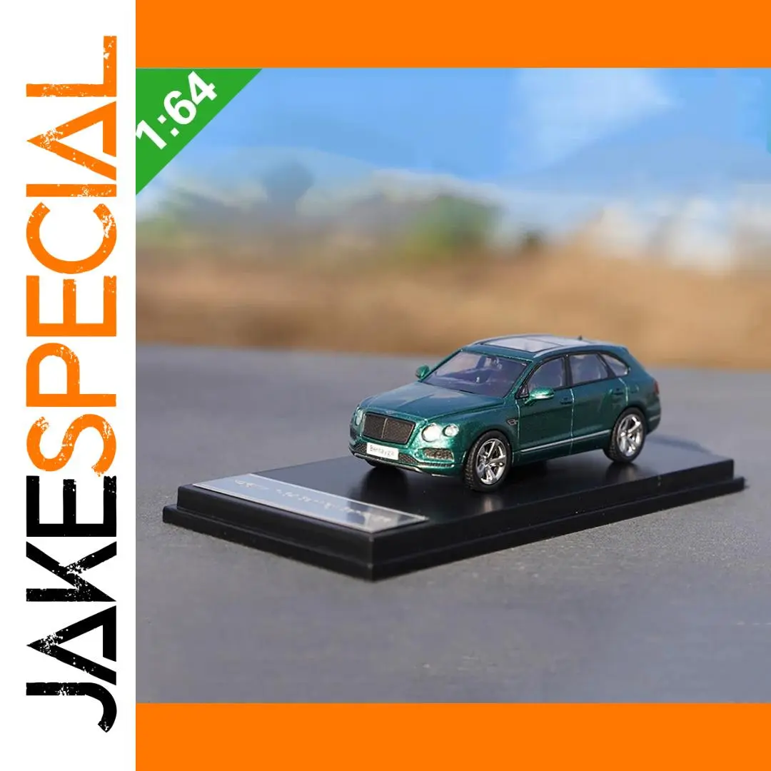 1:64 Scale Bentayga SUV Model in Green 1 1:64 Scale Bentayga SUV Model in Green