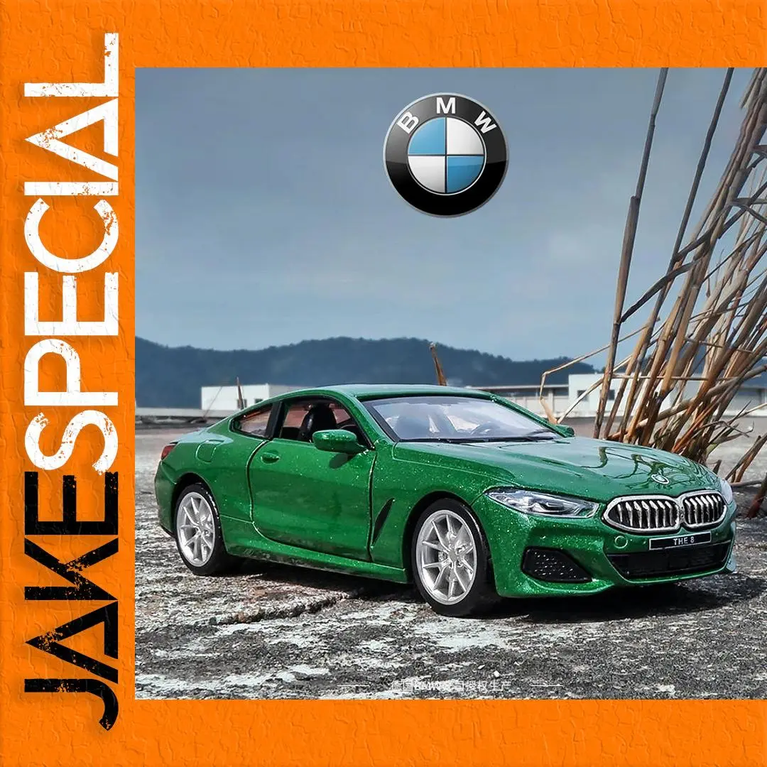 BMW M8 M850i 1:35 Scale Die-Cast Model 1 BMW M8 M850i 1:35 Scale Die-Cast Model