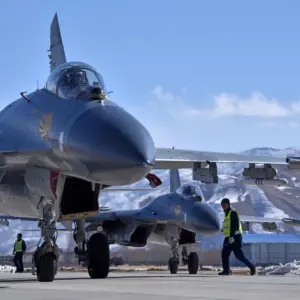 H0387184e6abb45fd976283d9701bddcdd