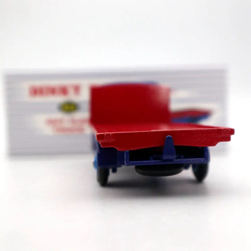 Dinky Toys 512 Diecast Flatbed Truck Model 5 Dinky Toys 512 Diecast Flatbed Truck Model - Image 5