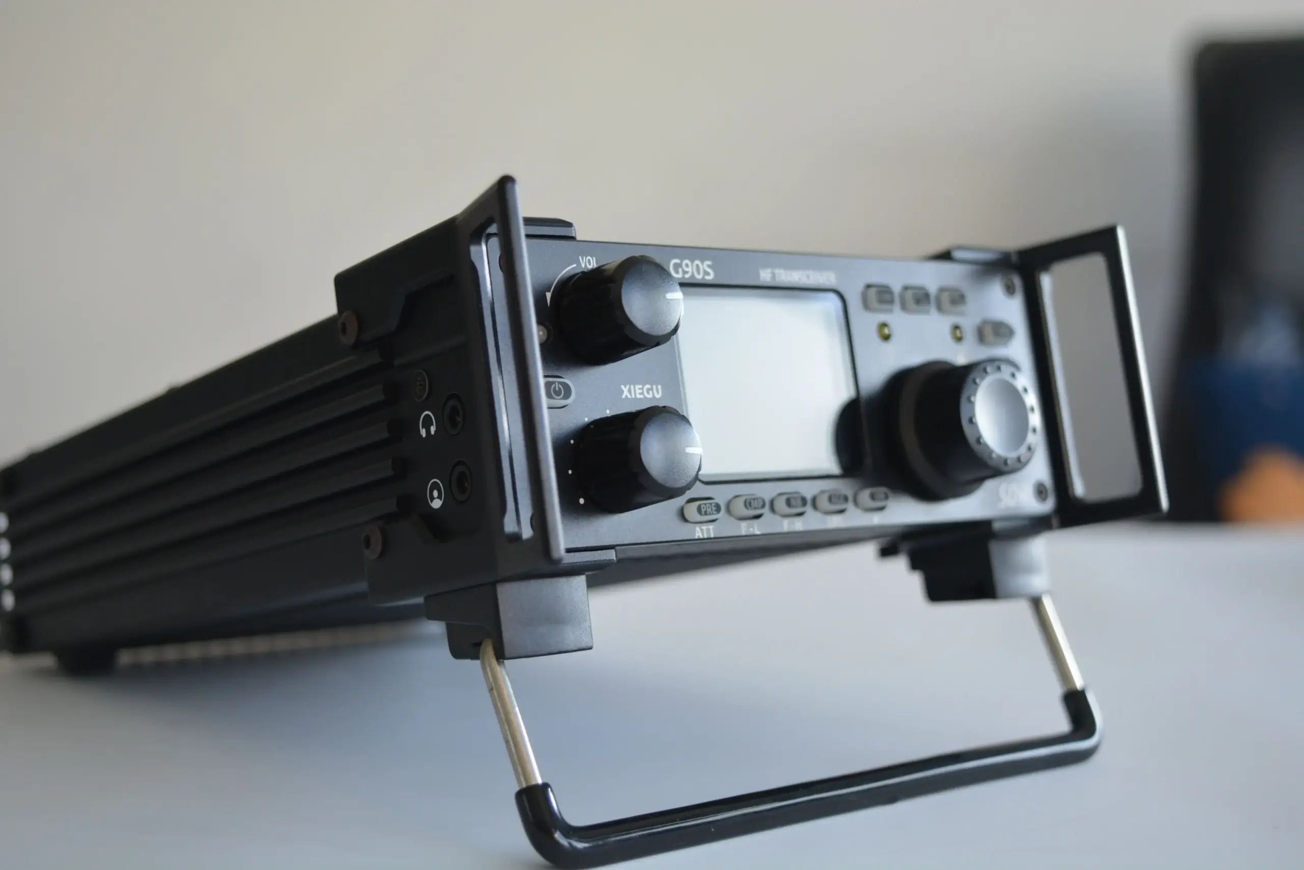 XIEGU G90 G90S Radio Stand Holder Bracket 4 XIEGU G90 G90S Radio Stand Holder Bracket - Image 4