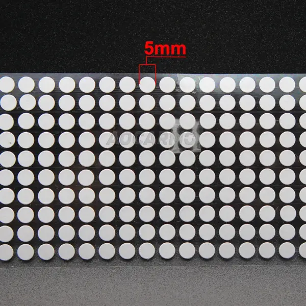 200 Waterproof Round Stickers for iPhone & Mac - Image 4