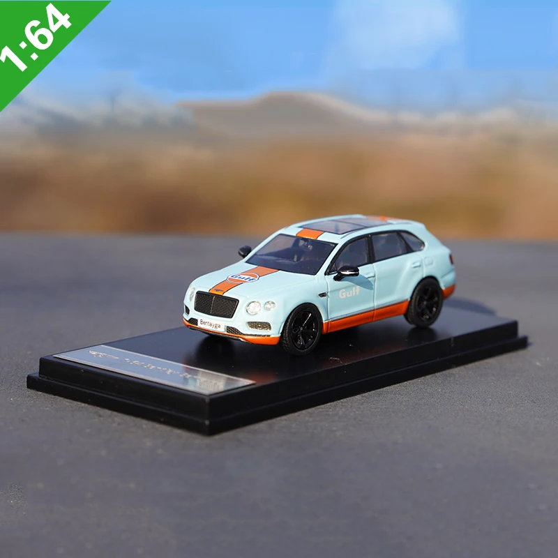 Bentayga SUV 1:64 Scale Diecast Model 8 Bentayga SUV 1:64 Scale Diecast Model - Image 8