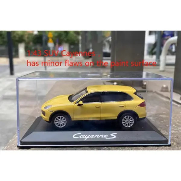 Diecast 1:43 Porsche Cayenne S Model - Image 2