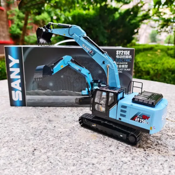 1:35 Scale Sany SY215E Diecast Excavator Model - Image 2