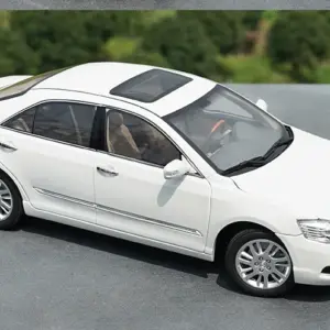 1:18 Scale GAC Toyota Camry 2008 Die-cast Model 15 S0319dd4bc9f14a72a81678b3c946d7a7W