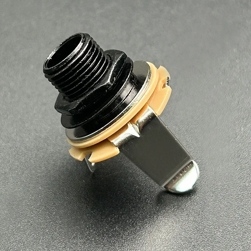 10 Pack 1/4 Inch Mono Input Jack Sockets 3 10 Pack 1/4 Inch Mono Input Jack Sockets - Image 3