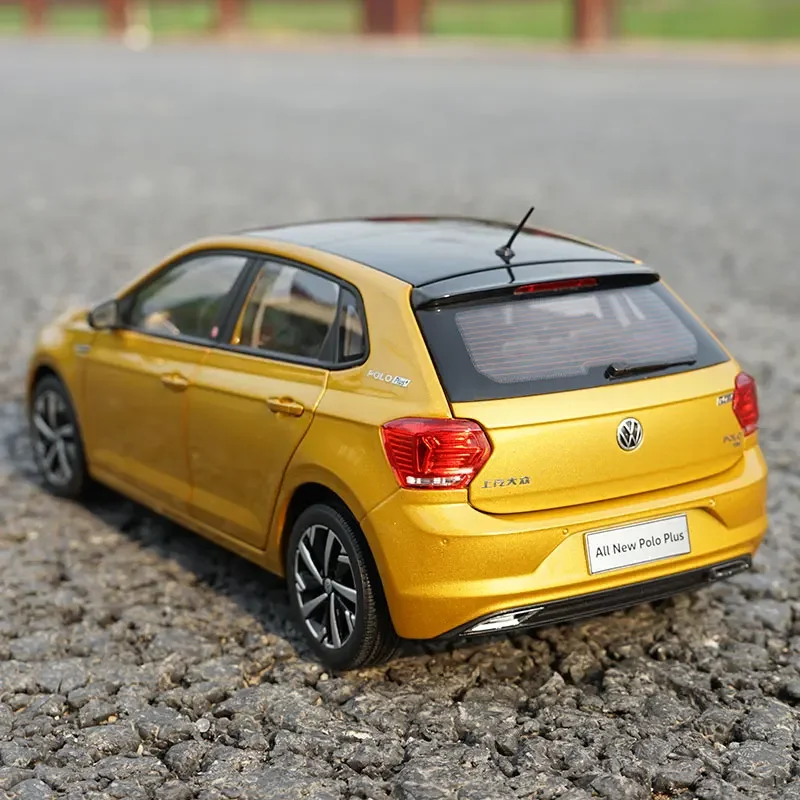 1:18 Die-cast Volkswagen All New Polo Plus 5 1:18 Die-cast Volkswagen All New Polo Plus - Image 5