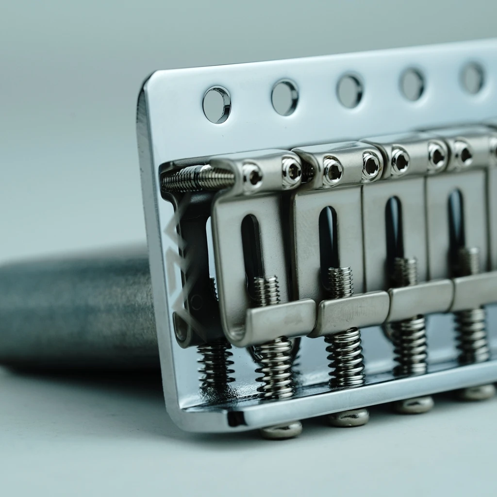 Tremolo Bridge System for Stratocaster Guitars 5 Tremolo Bridge System for Stratocaster Guitars - Image 5