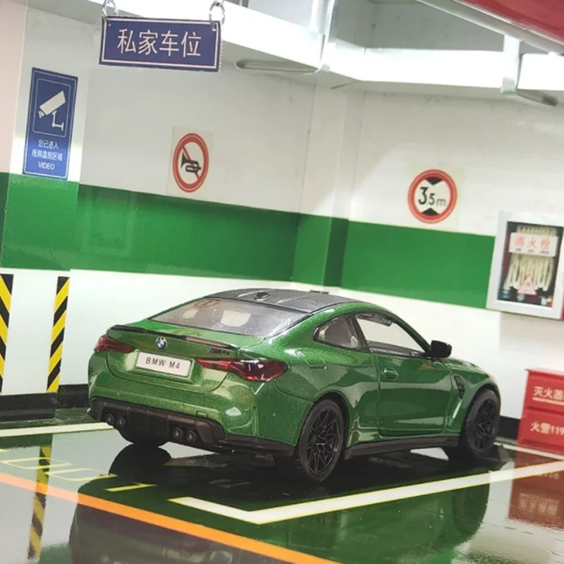 1:32 BMW M4 Coupe Diecast Yellow Sports Car Model 5 1:32 BMW M4 Coupe Diecast Yellow Sports Car Model - Image 5