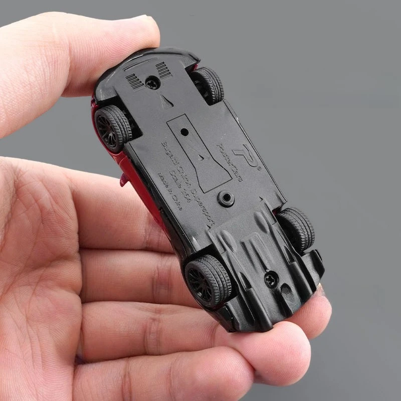 1:64 Scale Bugatti Chiron Supersport Model Set 3 1:64 Scale Bugatti Chiron Supersport Model Set - Image 3