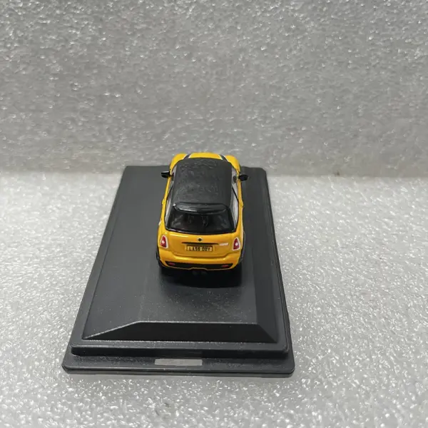 Die-Cast Mini Cooper 1:76 Scale Model - Image 5