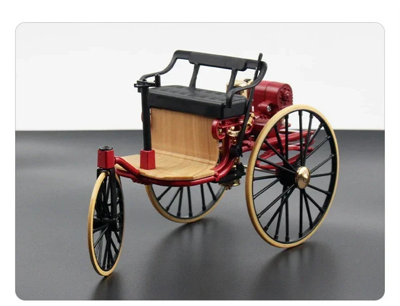 1886 Benz Patent Motor Tricycle Model 1:12 Scale 7 1886 Benz Patent Motor Tricycle Model 1:12 Scale - Image 7
