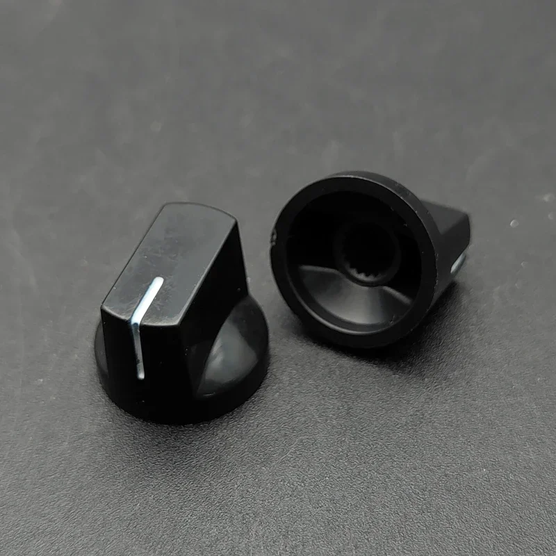 Vibrant 6-Color Electric Guitar Potentiometer Knobs 2 Vibrant 6-Color Electric Guitar Potentiometer Knobs - Image 2