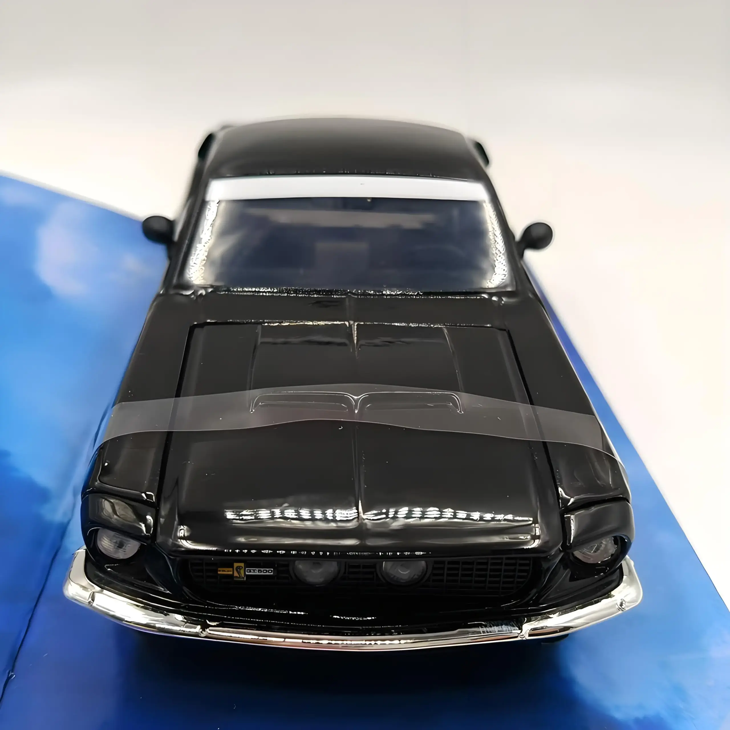 JADA 1:24 Scale 1967 Shelby GT500 Model 2 JADA 1:24 Scale 1967 Shelby GT500 Model - Image 2
