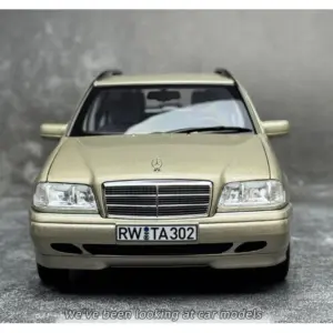 1/18 Scale Benz C-Class T-Model Diecast Model 26 S1437056293394034bdb7ccbd3cd3cd2ef