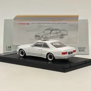 RHINO MODEL 1:64 Diecast Luxury Car Collection 8 S1508fe7ec9704af4943379a262392fabS