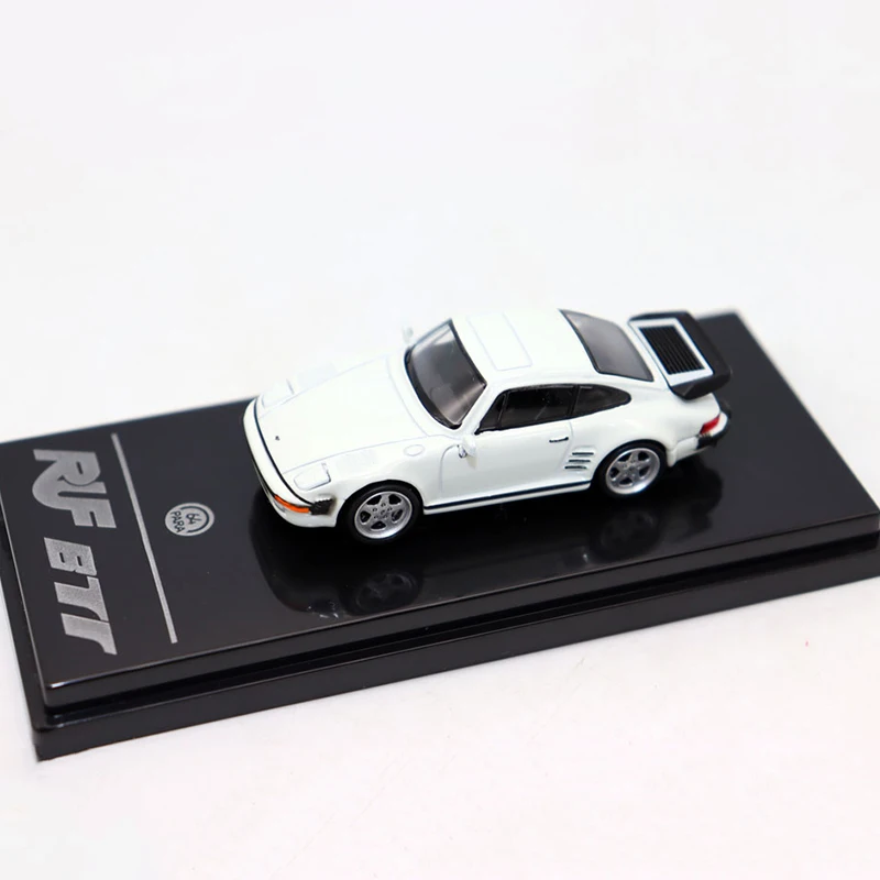 1986 911 RUF BTR Slantnose 1:64 Model Car 10 1986 911 RUF BTR Slantnose 1:64 Model Car - Image 10