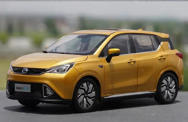 1:18 Scale GAC Trumpchi GE3 Die-Cast Model - Image 7