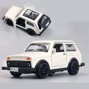 1:36 Scale White LADA NIVA Diecast Model 22 S1982e338f63b4526af48056569f1bc4fJ