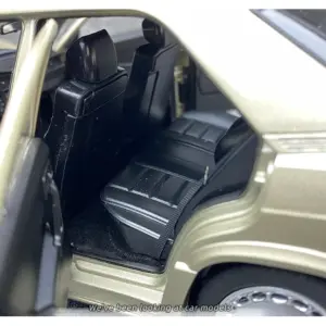 S1e027c83f08a4277880e8737f4b18c4fI