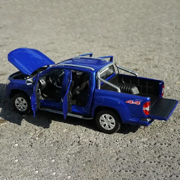 1:18 Scale MAXUS T60 Diecast Pickup Model - Image 3
